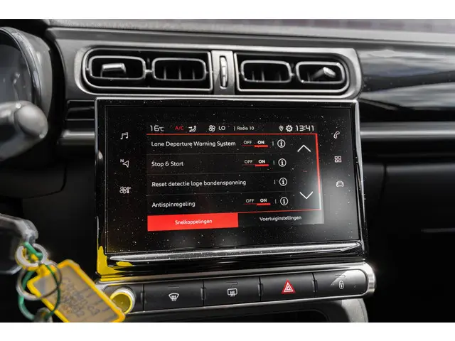 Citroën C3 1.2 PureTech Business 2022 Benzine 32