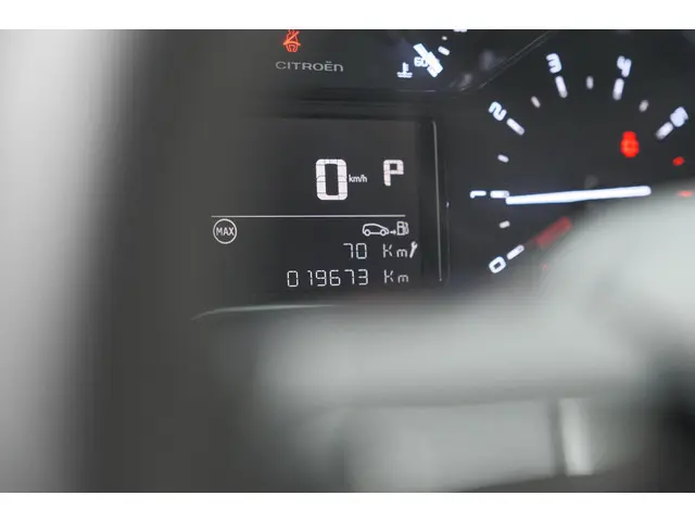 Citroën C3 Aircross PureTech 130 EAT6 Max 2024 Benzine 38