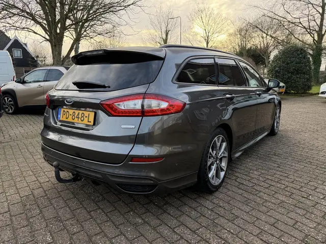 Ford Mondeo Wagon 1.5 ST Line 2017 Benzine 6