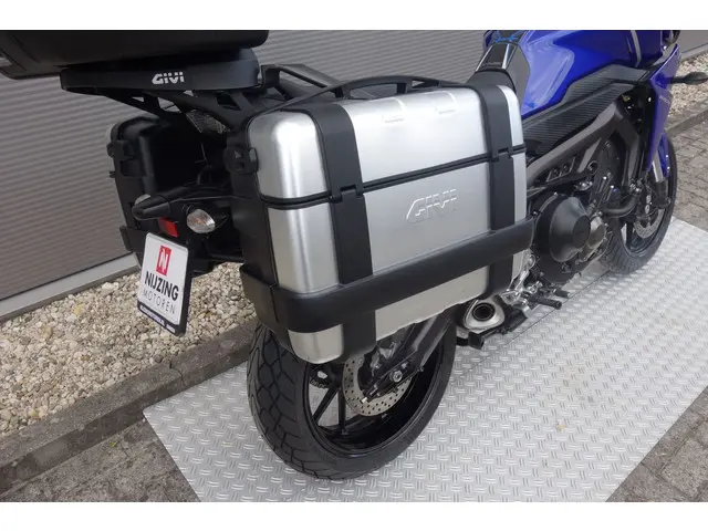 Yamaha TRACER 900 ABS 2017 Benzine 29