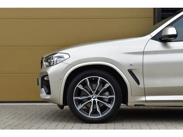 BMW X3 xDrive20i High Executive 2018 Benzine 5