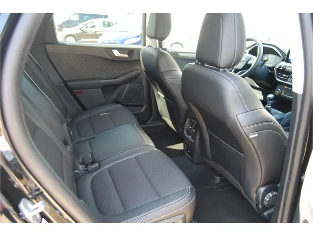 Ford Kuga 1.5 EcoBoost Titanium X 150PK 2020 Benzine 36