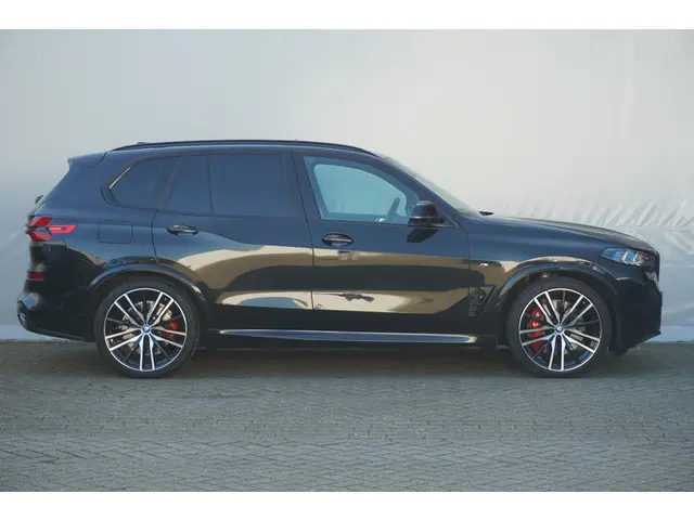 BMW X5 xDrive50e 2023 Hybride Benzine 4