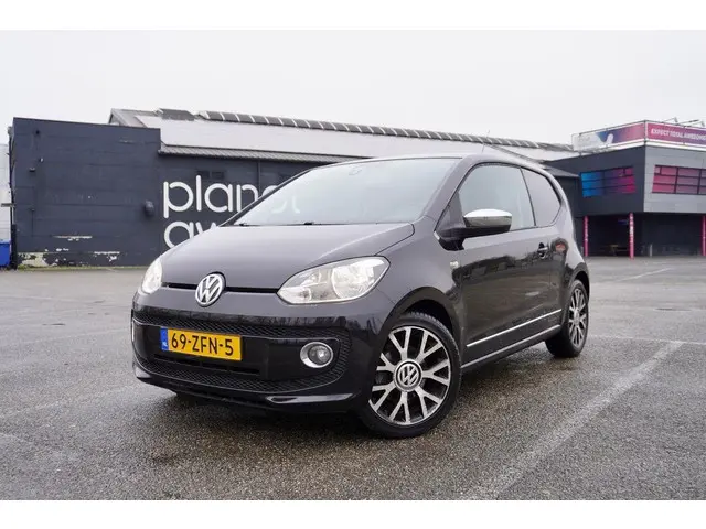Volkswagen up! 1.0 high up! BlueMotion 2012 Benzine 5