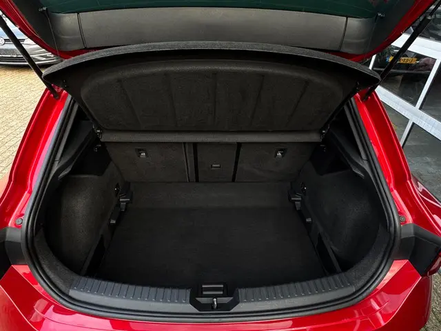 SEAT Leon 1.5 eTSI FR Launch Edition / Pano 2020 Benzine 21