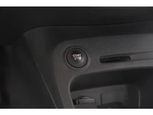 Renault Captur TCe 90 Limited 2018 Benzine 58