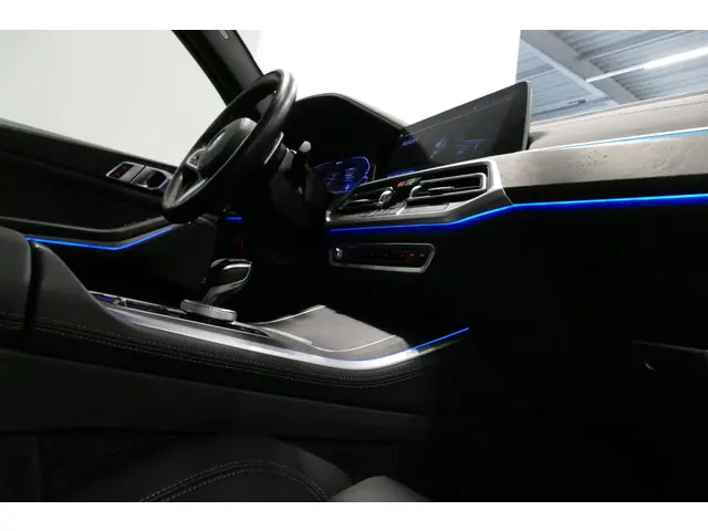 BMW X5 xDrive45e M Sport 2022 Hybride Benzine 35