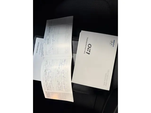 Hyundai i20 1.2i i-Deal Airco, LMV 2014 Benzine 18