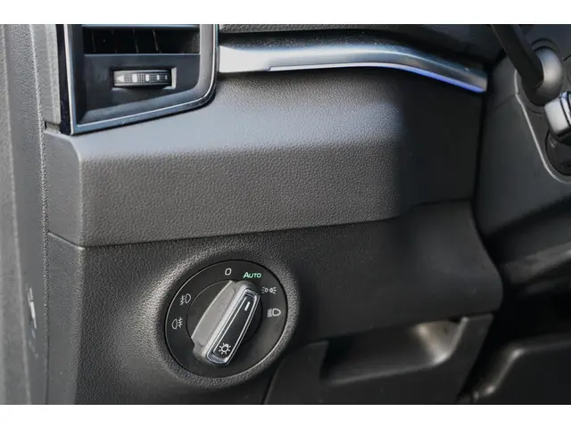 Škoda Karoq 1.5 TSI ACT Style 2018 Benzine 7