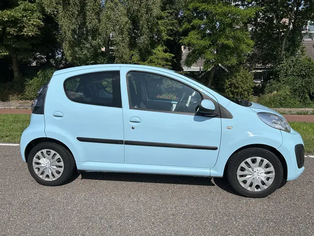 Citroën C1 1.0 Collection / Airco / 5 deurs 2012 Benzine 6
