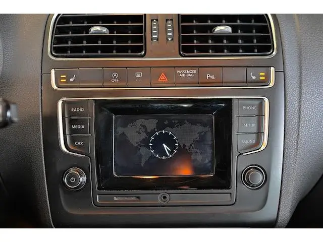 Volkswagen Polo 1.0 Comfortline 2014 Benzine 8