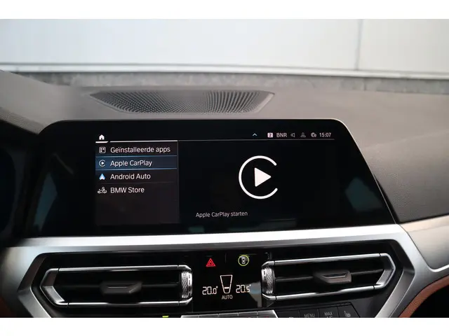 BMW 3 Serie 320e M-Sport 2022 Hybride Benzine 41