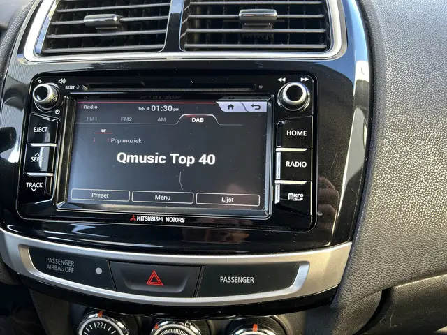 Mitsubishi ASX 1.6 Cleartec Intense 2017 Benzine 17