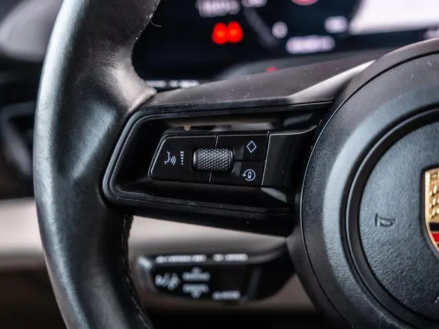 Porsche Taycan Sport Turismo 79 kWh 2022 Elektrisch 28