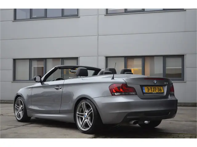 BMW 1 Serie Cabrio 118i M Sport Edition 2014 Benzine 25