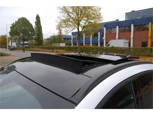 Ford Kuga 2.5 PHEV 243pk ST-Line 2024 Hybride Benzine 29