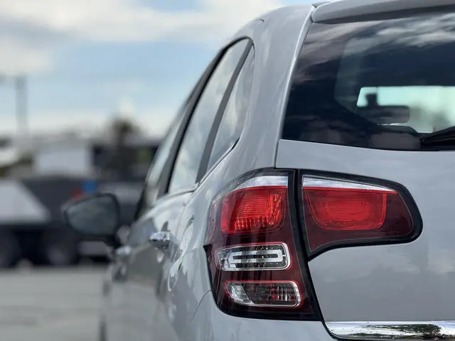 Citroën C3 1.2 PureTech Collection 2015 Benzine 4