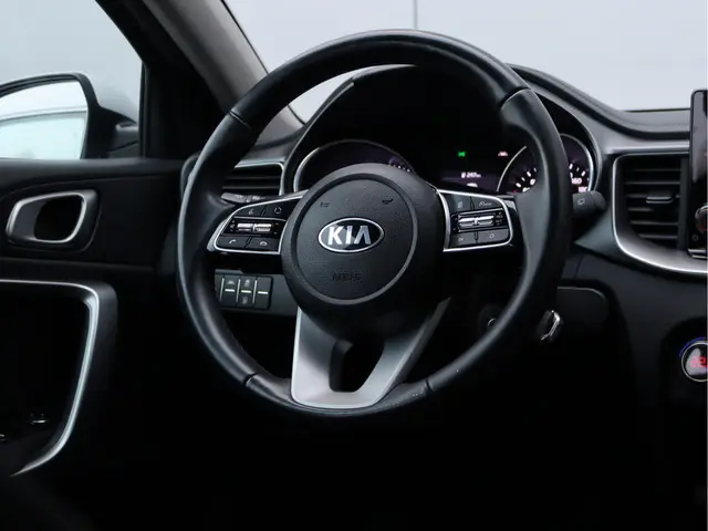 Kia Ceed 1.4 T-GDI 2020 Benzine 18