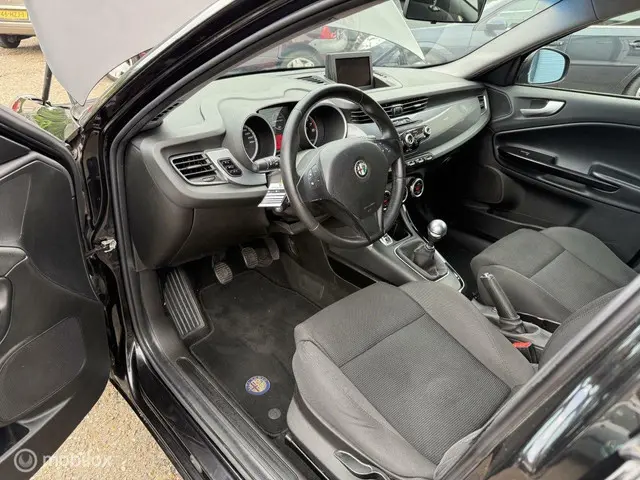 Alfa Romeo Giulietta 1.4 T Progression airco 2012 Benzine 9