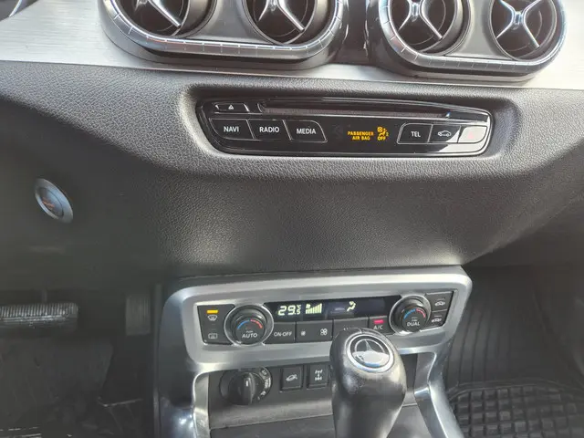 Mercedes-Benz X-Klasse 350 d 4-MATIC Power 2018 Diesel 14