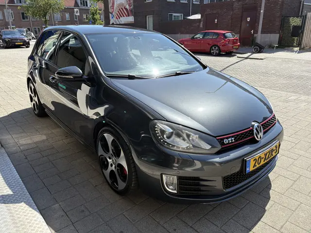 Volkswagen Golf 2.0 GTI 2012 Benzine 6