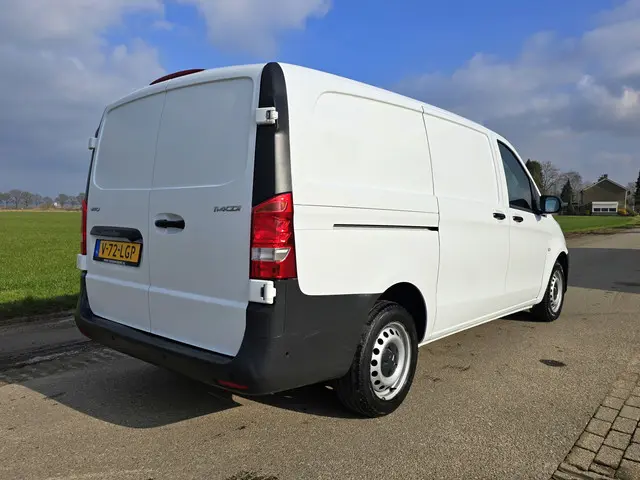 Mercedes-Benz Vito 114 CDI L2 H1 2022 Diesel 7
