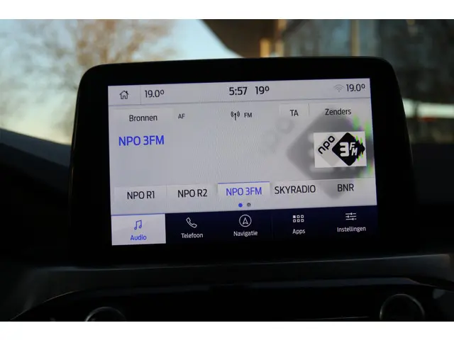 Ford Kuga 2.5 PHEV AUT. TITANIUM 2020 Hybride Benzine 27