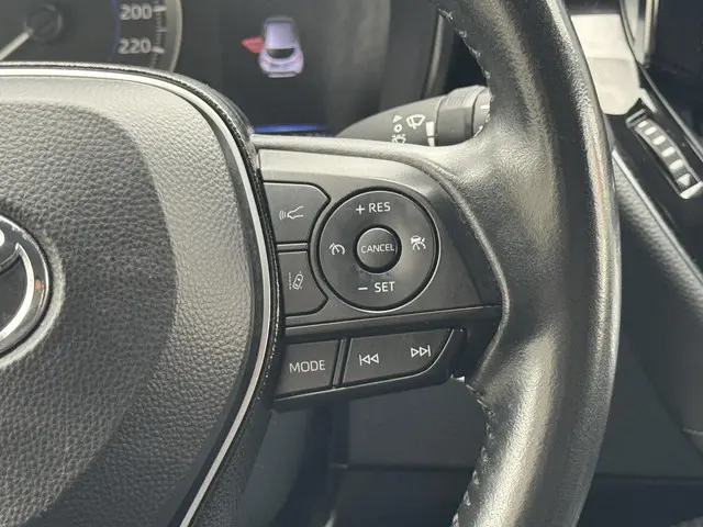 Toyota Corolla 1.8 Hybrid Active 2021 Hybride Benzine 27