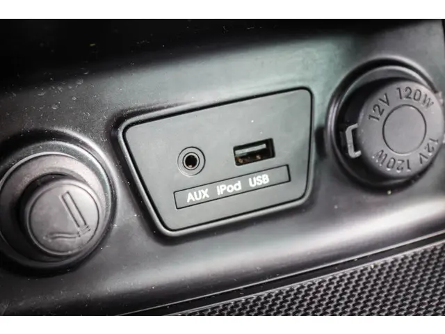 Hyundai ix35 1.6i GDI Dynamic 2013 Benzine 18