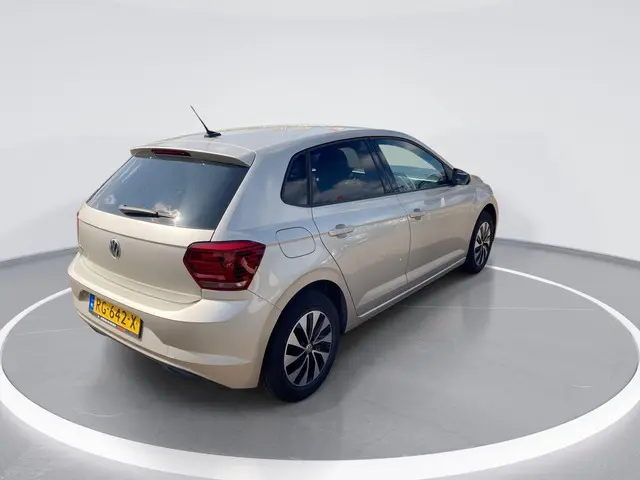 Volkswagen Polo 1.0 TSI 95pk Comfortline 2017 Benzine 3