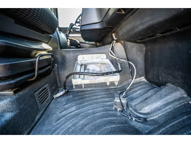 MAN TGS 18.400 4x4H +CM 11.500L /4 COMP 2015 Diesel 14