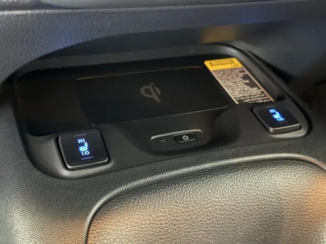 Toyota Corolla 1.8 Hybrid TeamD 2022 Hybride Benzine 8