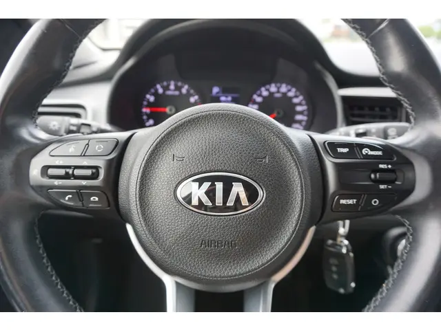 Kia Stonic 1.4 MPi 2019 Benzine 21