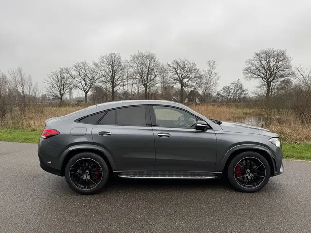 Mercedes-Benz GLE Coupé 400 d 4MATIC 2022 Diesel 40