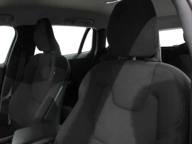 Volvo V60 2.0 B3 Automaat Momentum 2021 Benzine 11