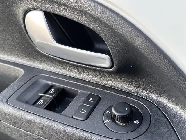 Volkswagen up! 1.0 BMT move up! 2019 Benzine 23