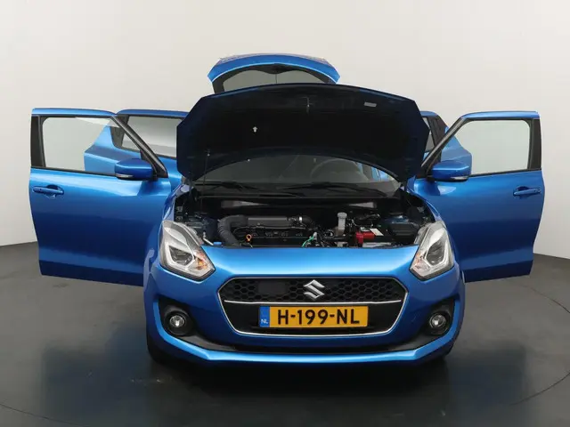 Suzuki Swift 1.2 Stijl Smart Hybrid 2020 Benzine 27