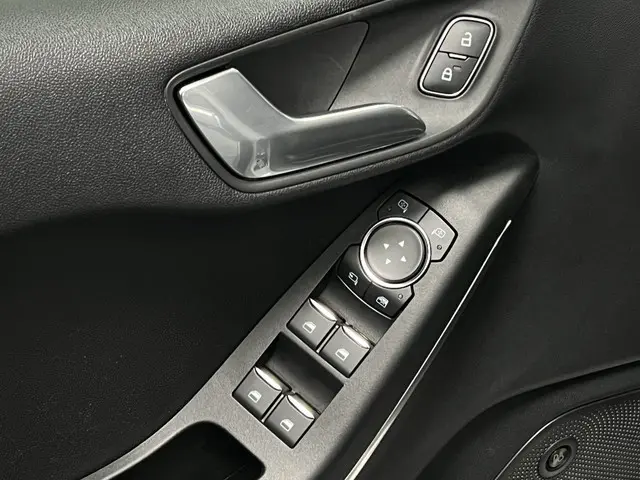 Ford Fiesta 1.5 EcoBoost ST-3 2020 Benzine 17