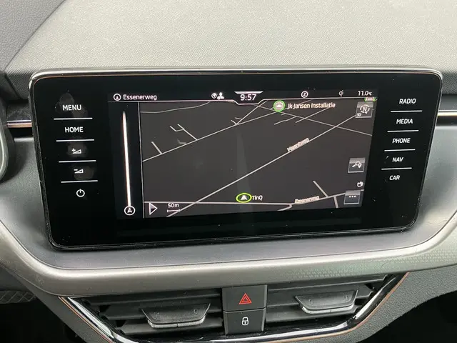 Škoda Kamiq 1.0 TSI Bus.Ed. 2021 Benzine 35