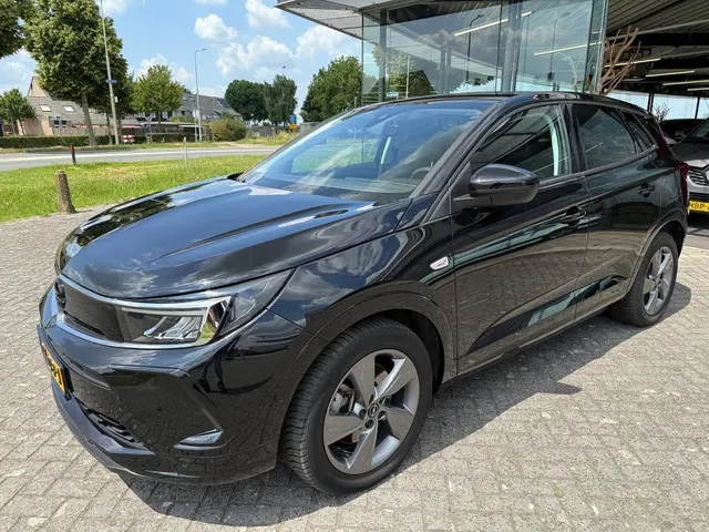 Opel Grandland 1.6 Turbo Hybrid GS 2023 Hybride Benzine