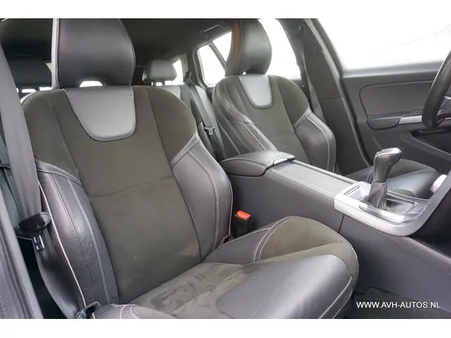 Volvo V60 2.0 T3 Summum 2017 Benzine 20