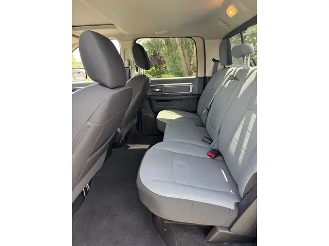 Dodge Ram Pick-Up DODGE 5.7 HEMI MET LPG 2023 LPG/Gas 9
