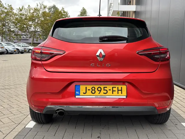 Renault Clio TCe 100 Zen 2020 Benzine 6