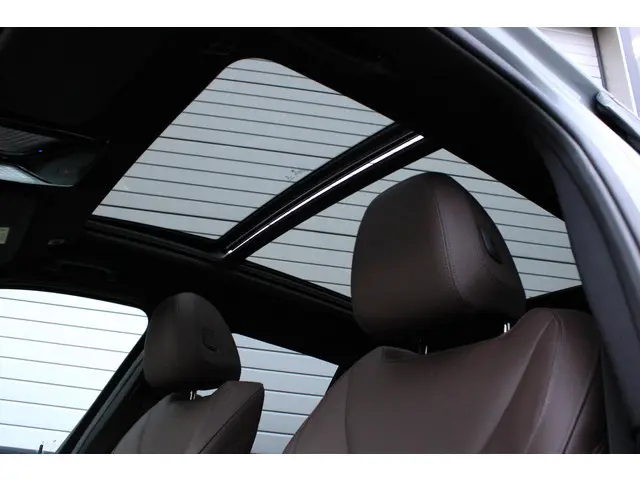 BMW X3 xDrive30e m Sport 2022 Hybride Benzine 7