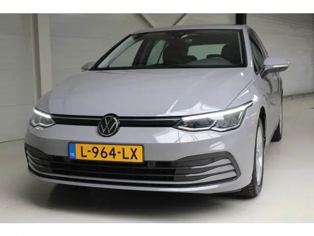 Volkswagen Golf 1.0 TSI Golf 2021 Benzine 4