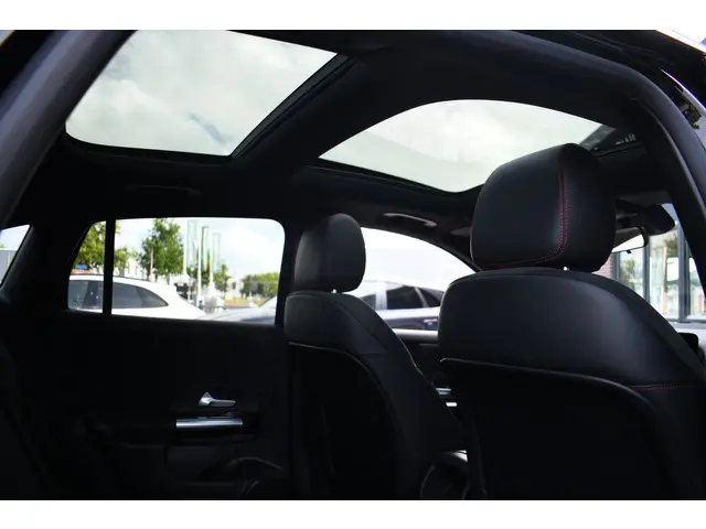 Mercedes-Benz GLA 250 e AMG 2021 Hybride Benzine 70