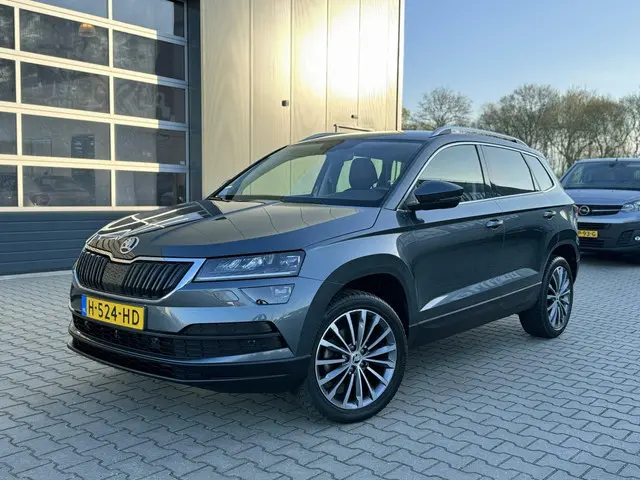 Škoda Karoq 1.5 TSi ACT Business Edition DSG 2020 Benzine