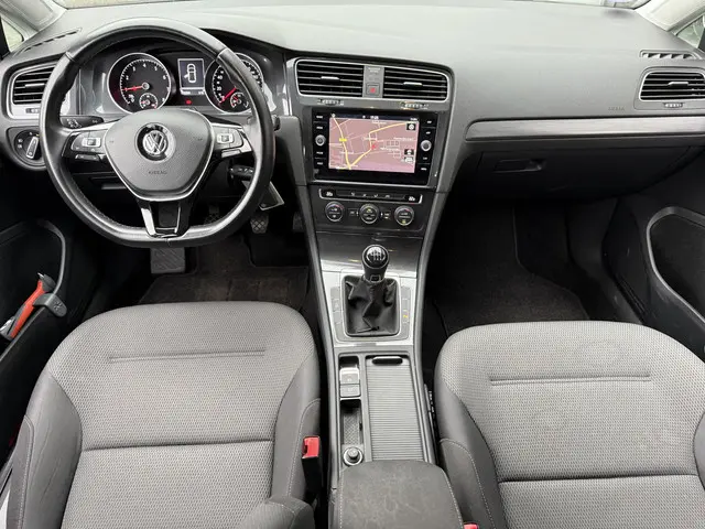 Volkswagen Golf 1.0 TSI Comfortline 2019 Benzine 13