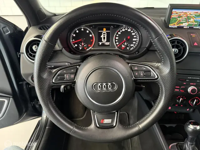 Audi A1 Sportback 1.4 TFSI Pro Line S 2012 Benzine 16