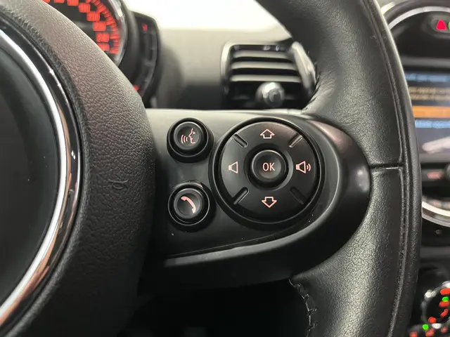 MINI Clubman 1.5 One Salt Business 2018 Benzine 26